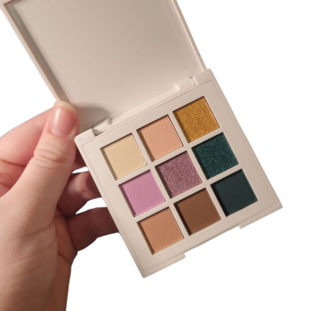 You & Me in Miami Eyeshadow Palette
